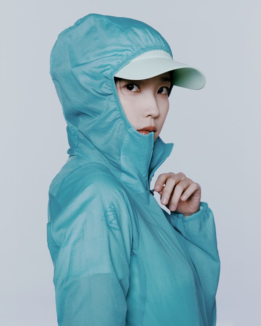 아이유 블랙야크