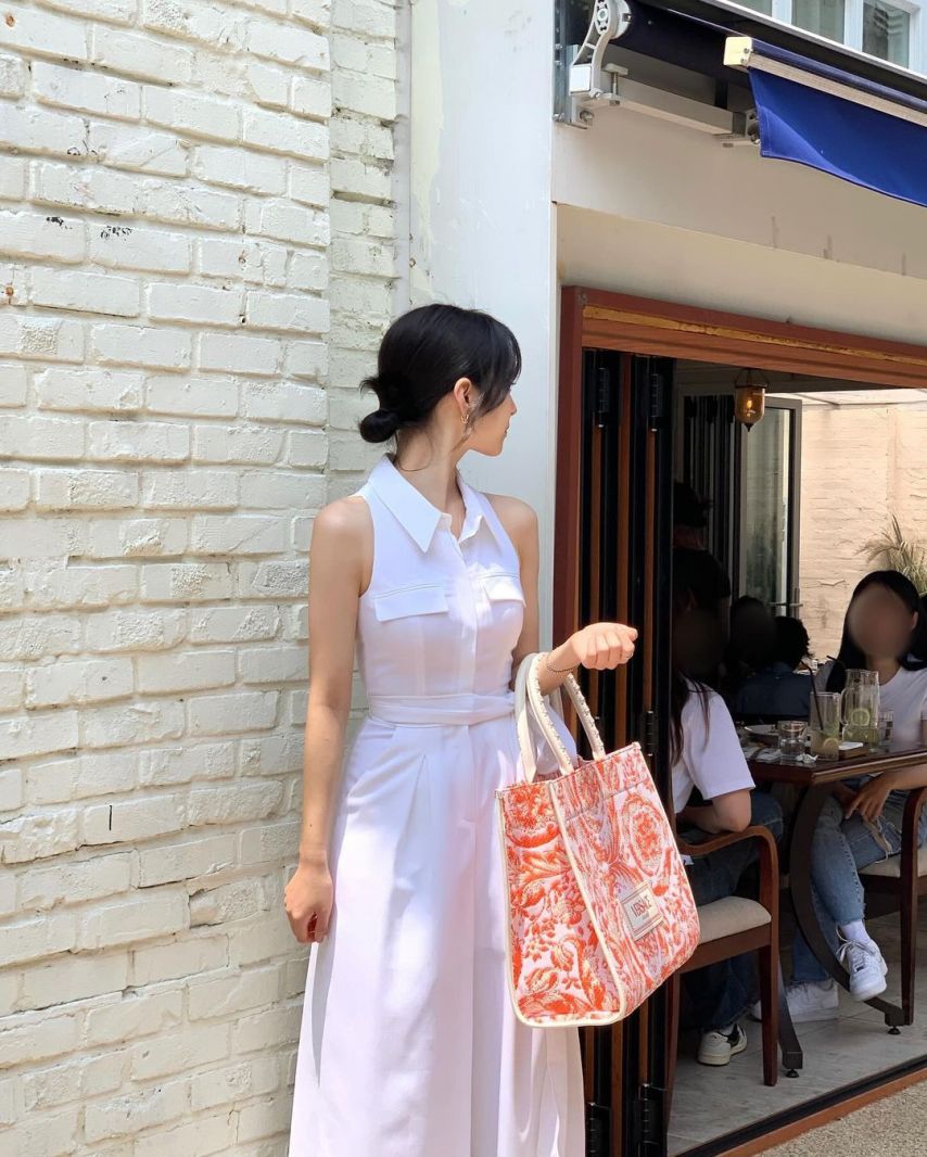 모델 김지영
