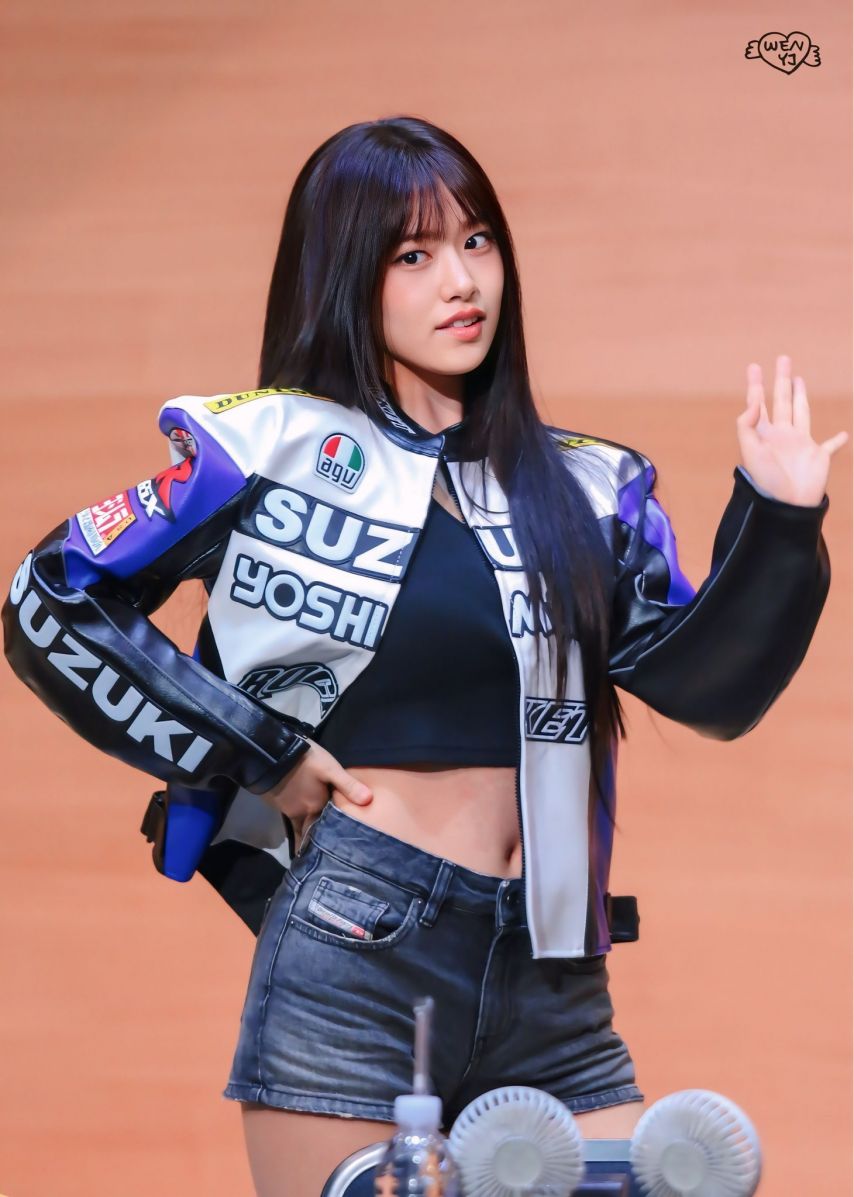 아이브 안유진