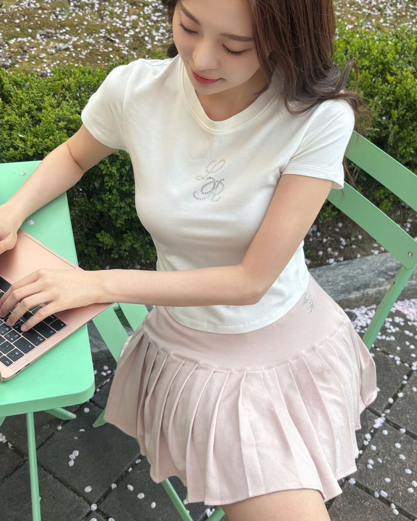아옳이 김민영