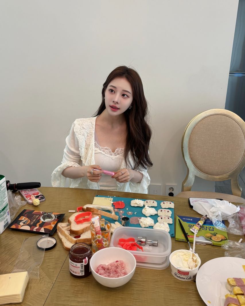 아옳이 김민영