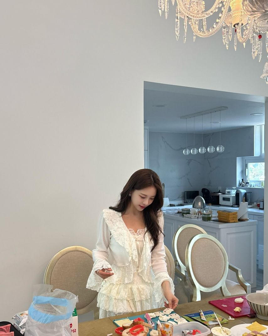 아옳이 김민영