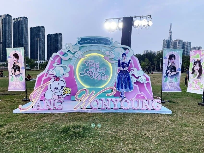 아이브 장원영 베트남 호치민 공항 입국 영상