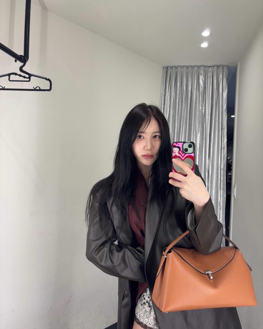 이채연