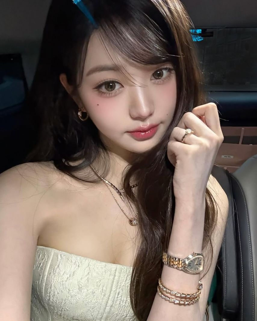 불가리 행사장 아이브 장원영 . JPGIF (스압)