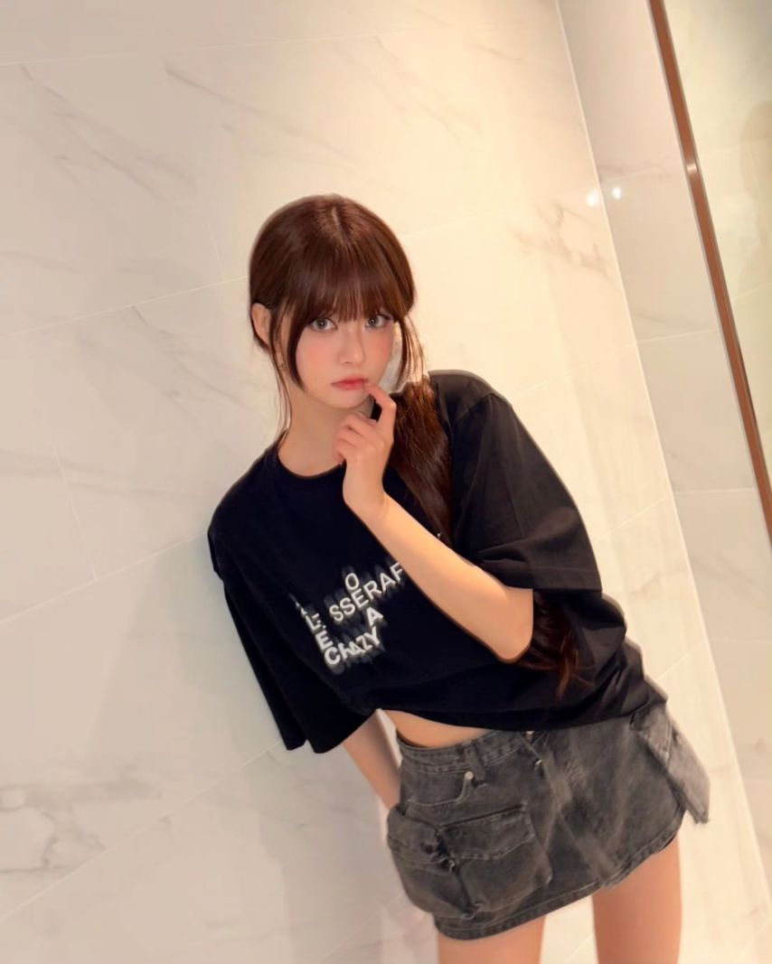 르세라핌 _ 홍은채