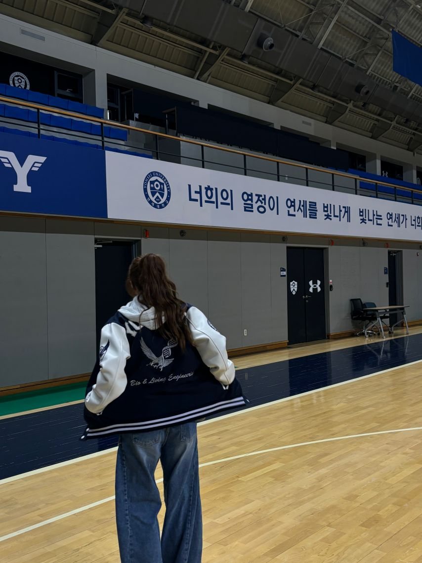 피프티피프티 문샤넬