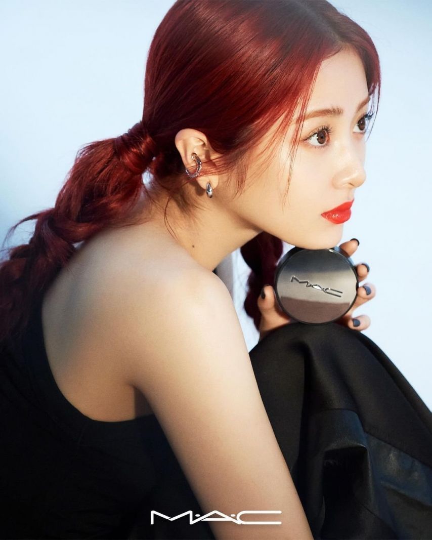 르세라핌 윤진