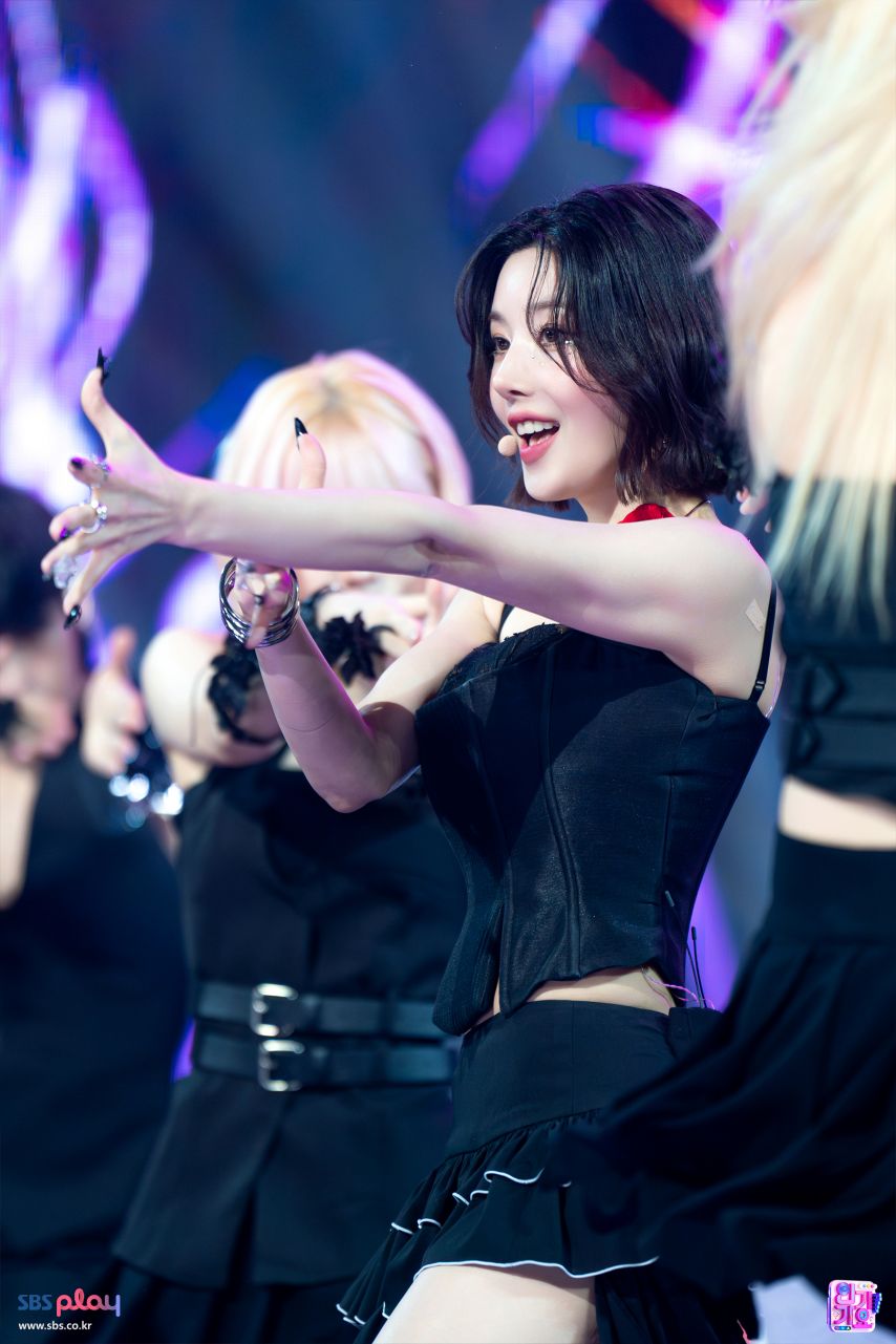 권은비 인기가요 현장포토