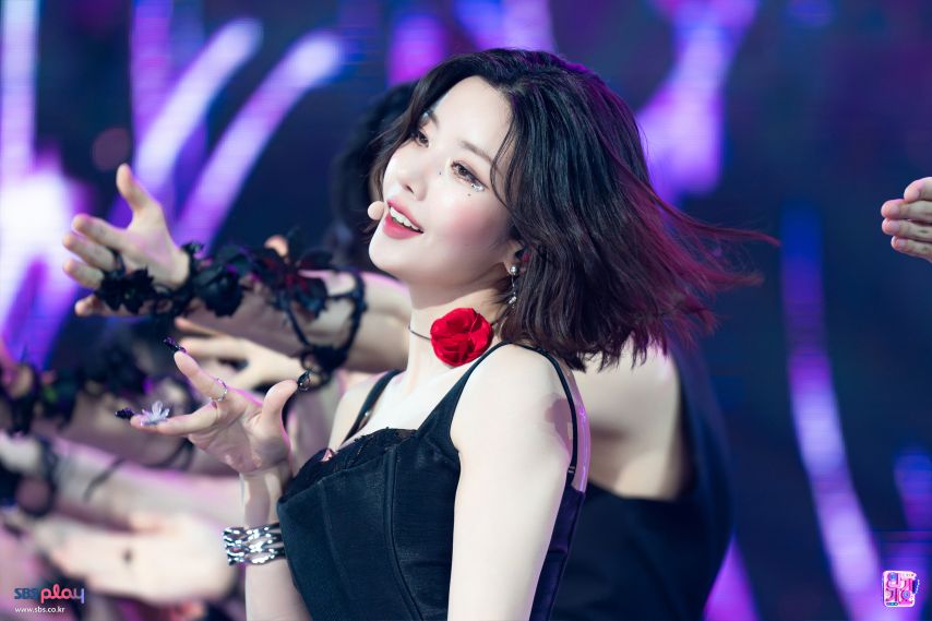 권은비 인기가요 현장포토
