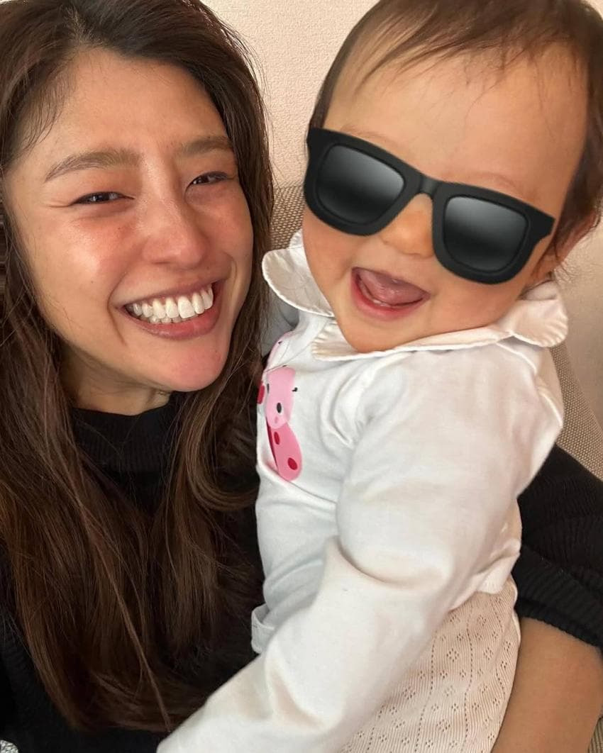 피부 잘 타는걸로 유명했던 일본 여자 아나운서 근황