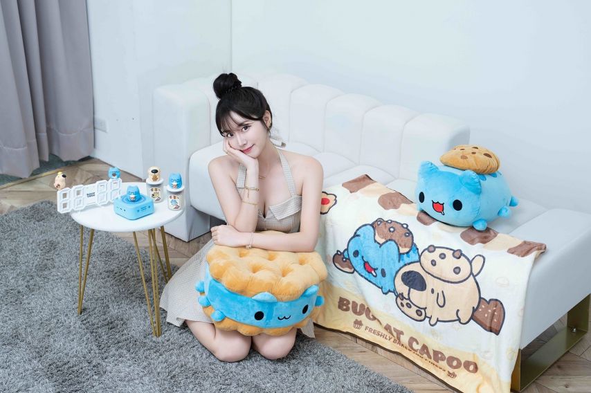 안지현
