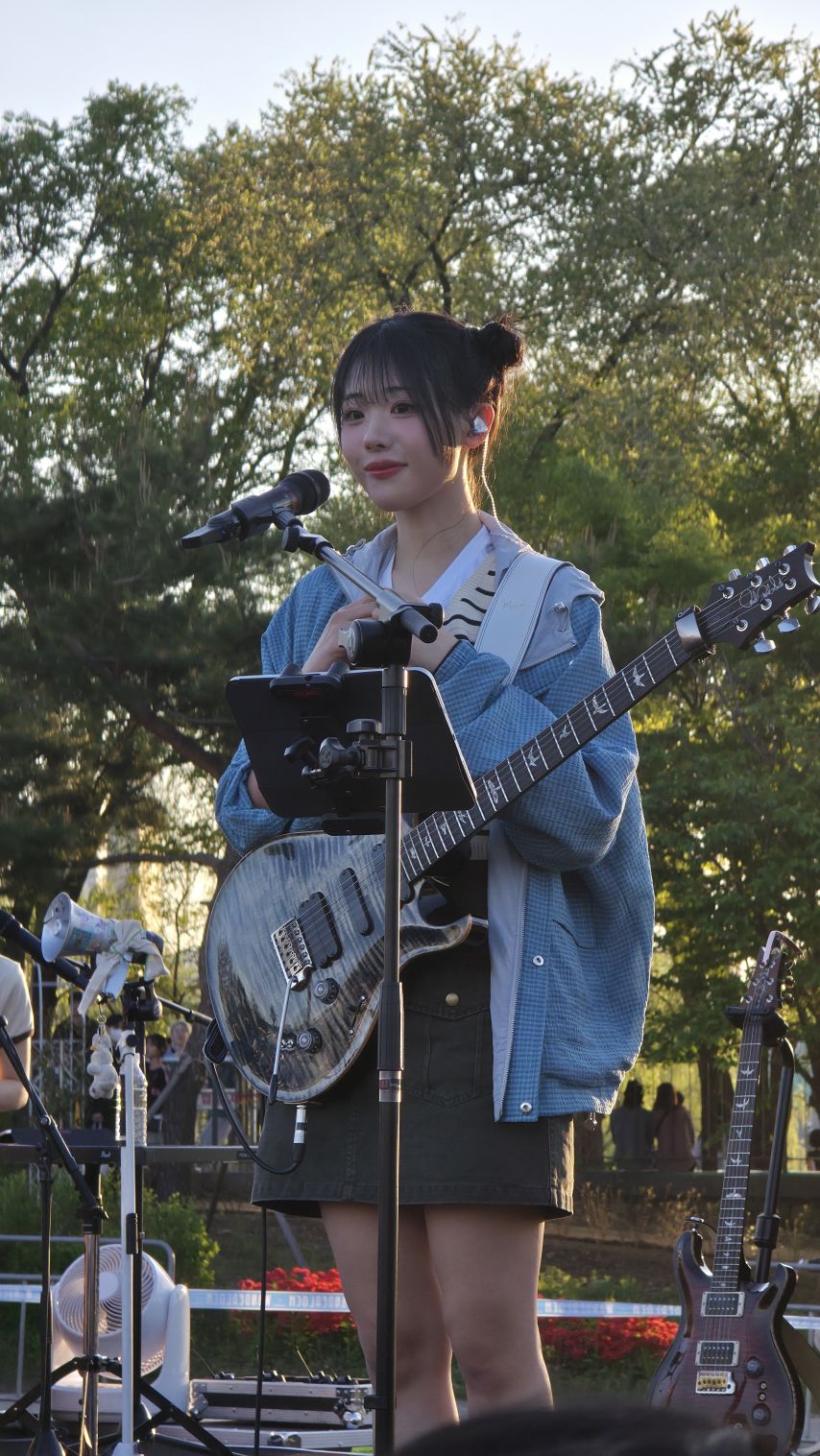 QWER 하나