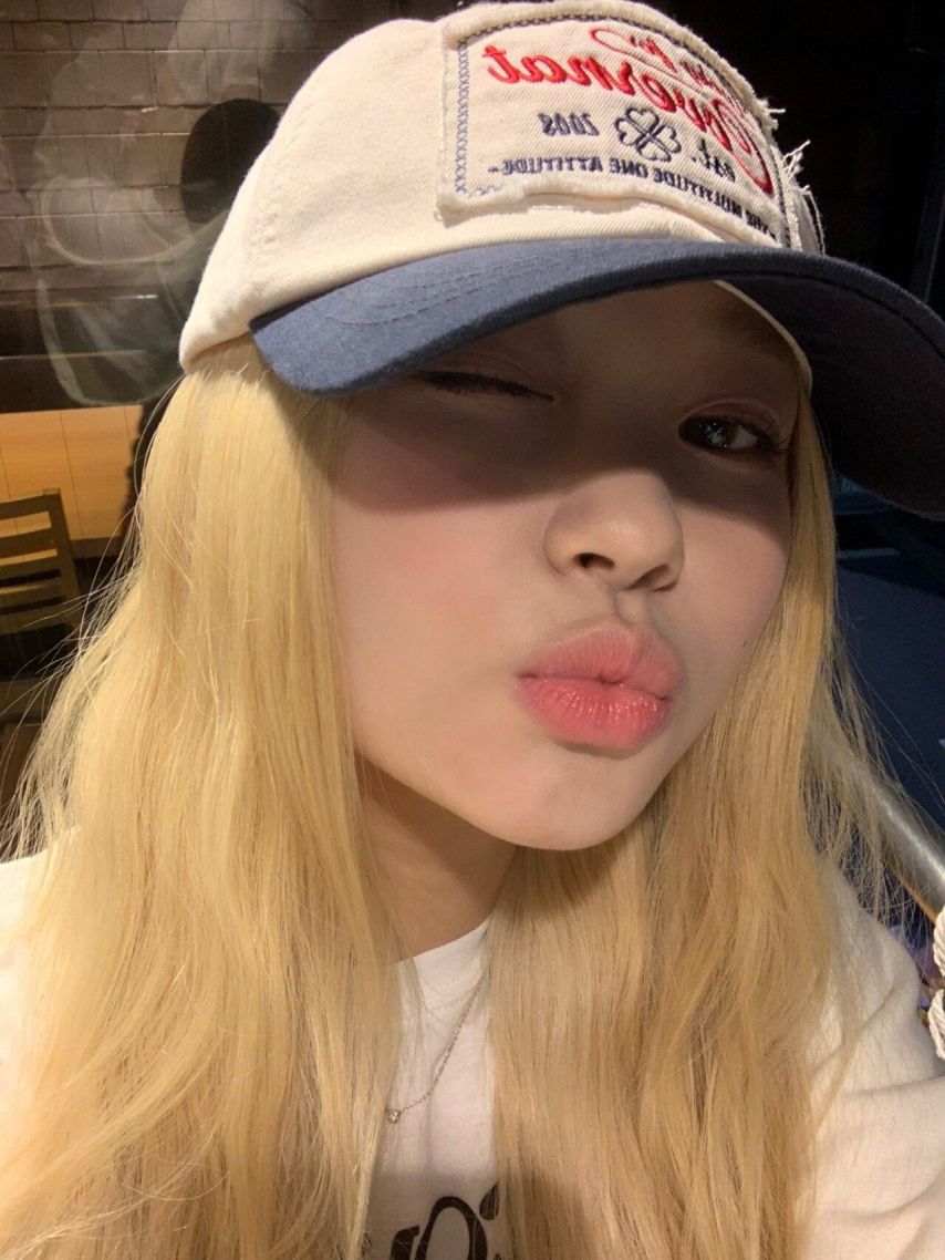 위클리 지한
