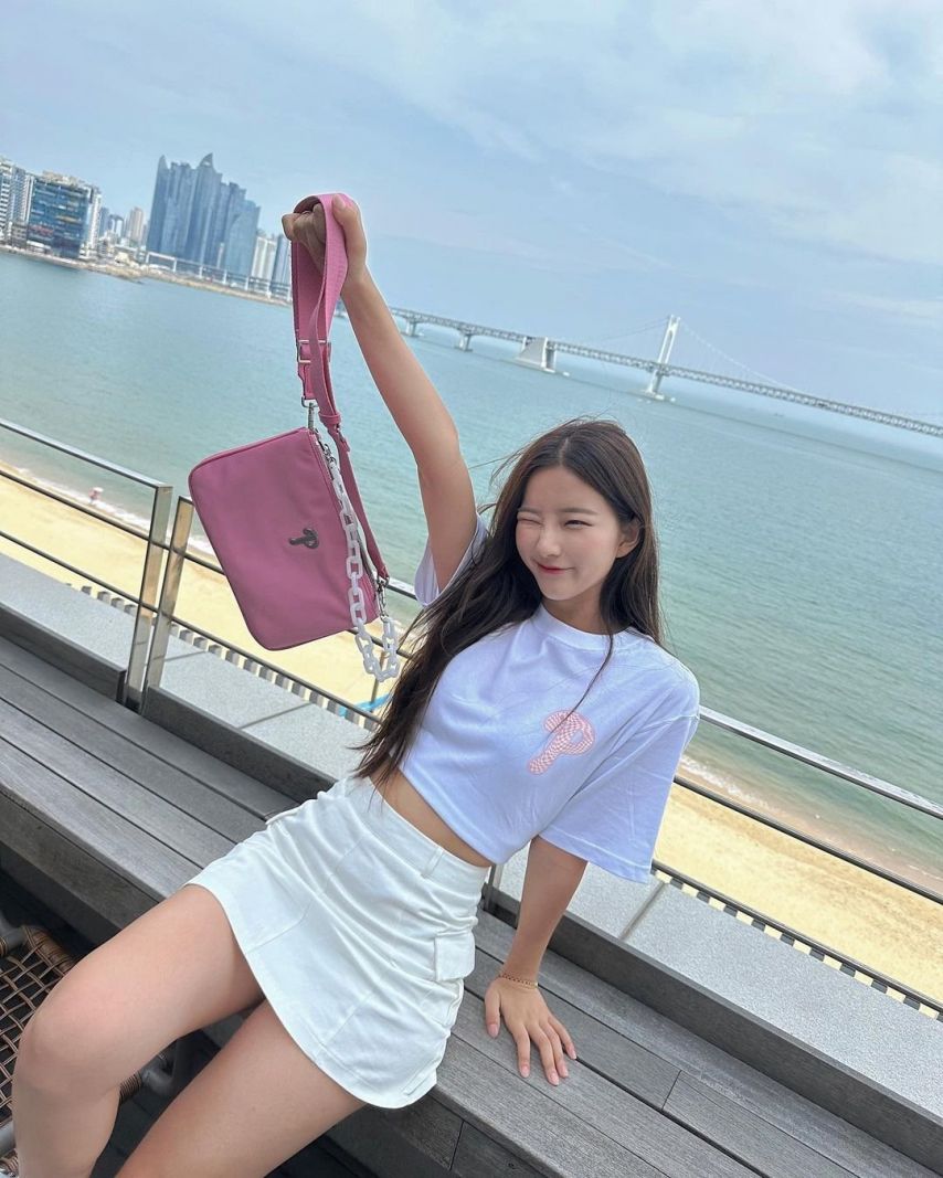 치어리더 김진아