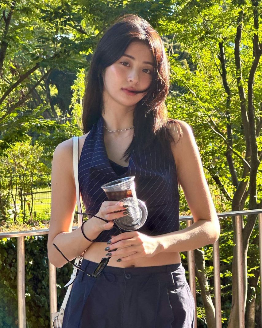 르세라핌 윤진
