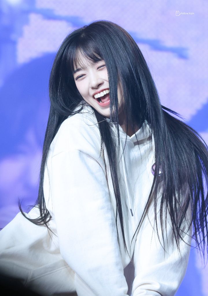아이브 안유진