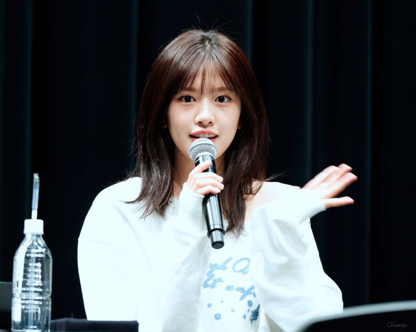 아이브 안유진