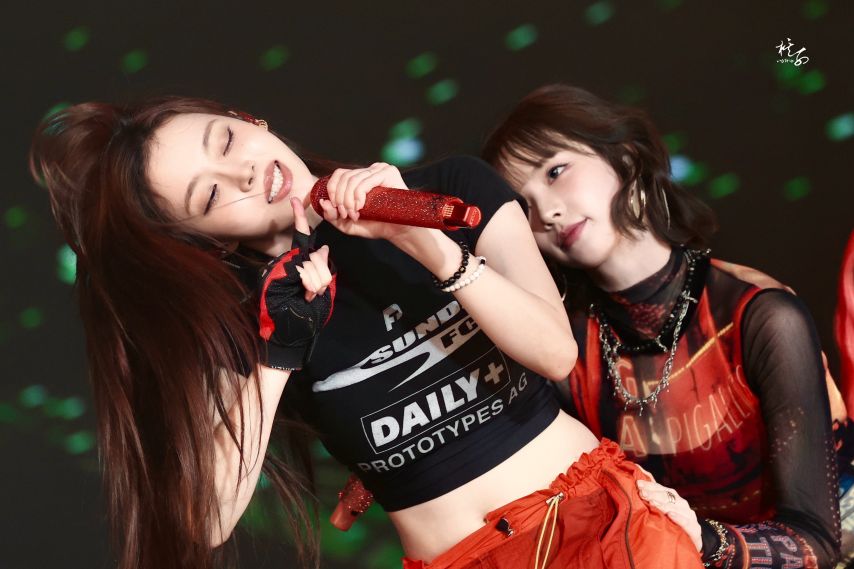 우리는 단짝 카리나 윈터 (에스파)