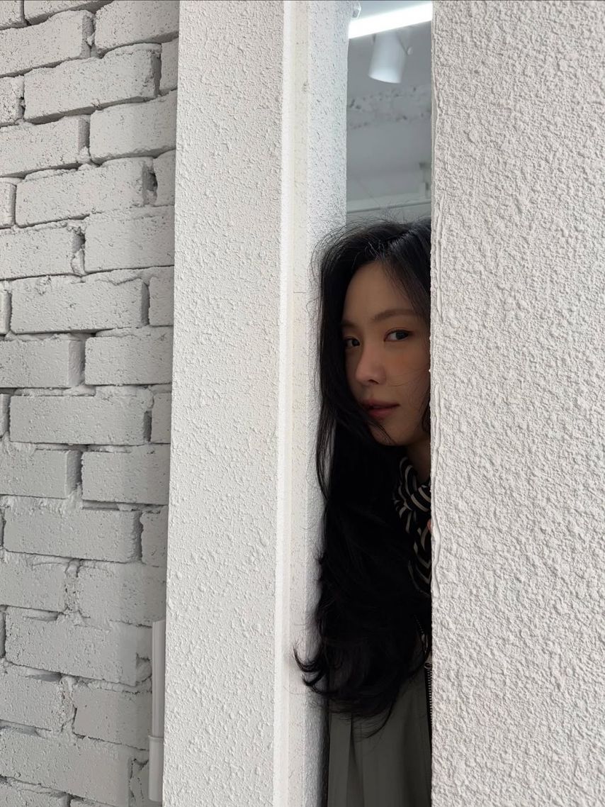 손나은 SNS