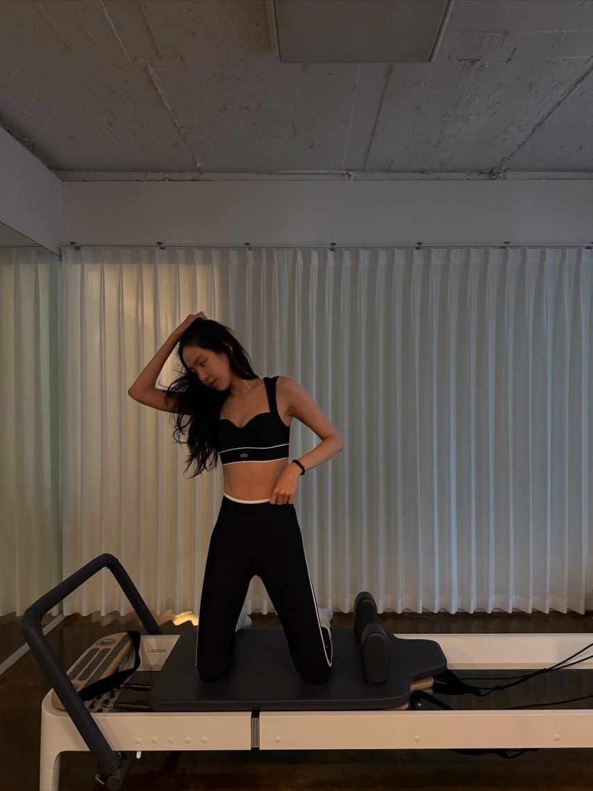 손나은 SNS