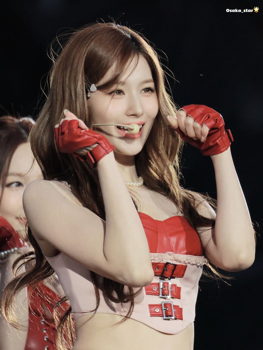 트와이스 사나