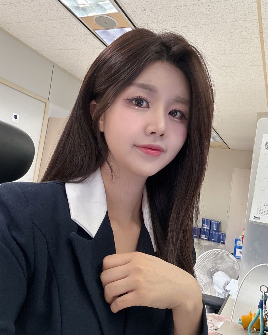 남윤선 기상캐스터