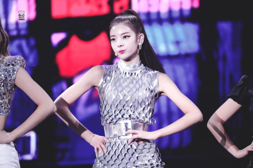 ITZY 리아