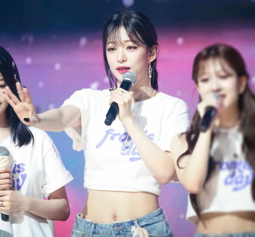프로미스나인 이채영