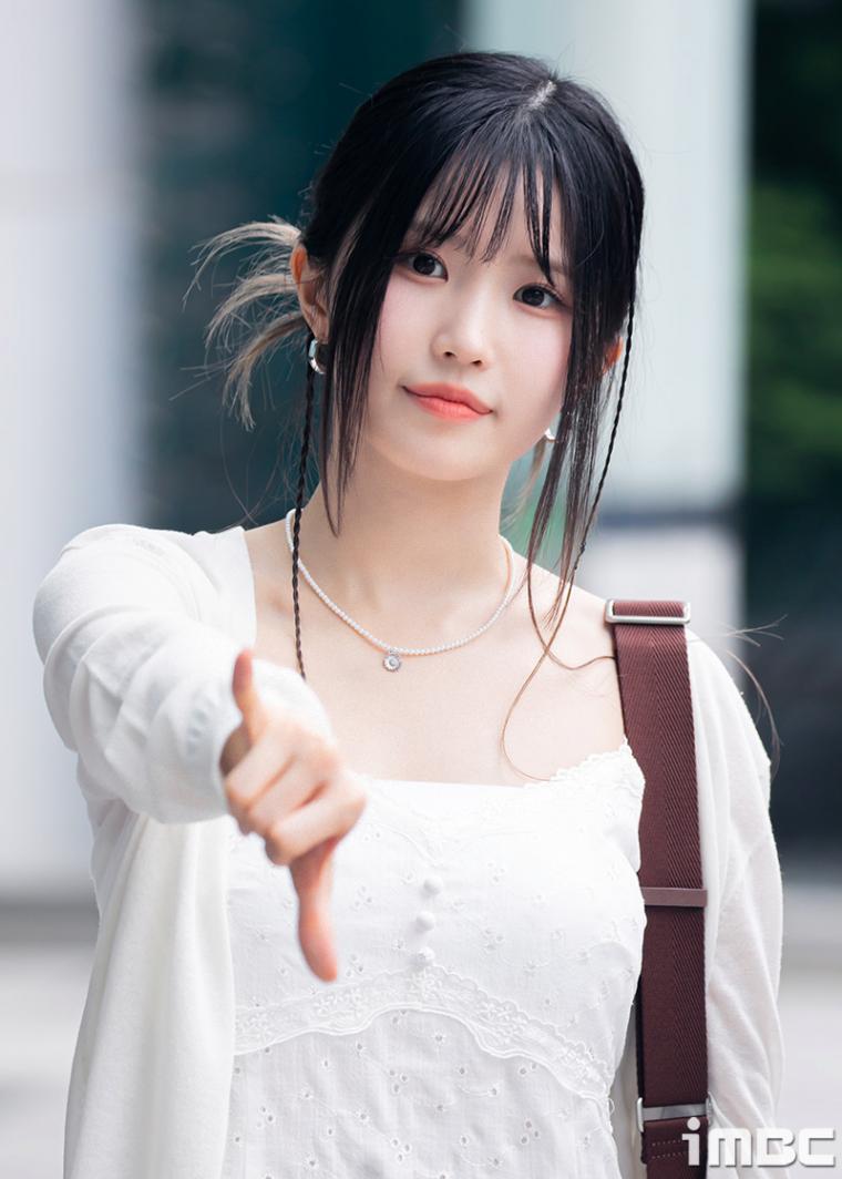 프로미스나인 송하영