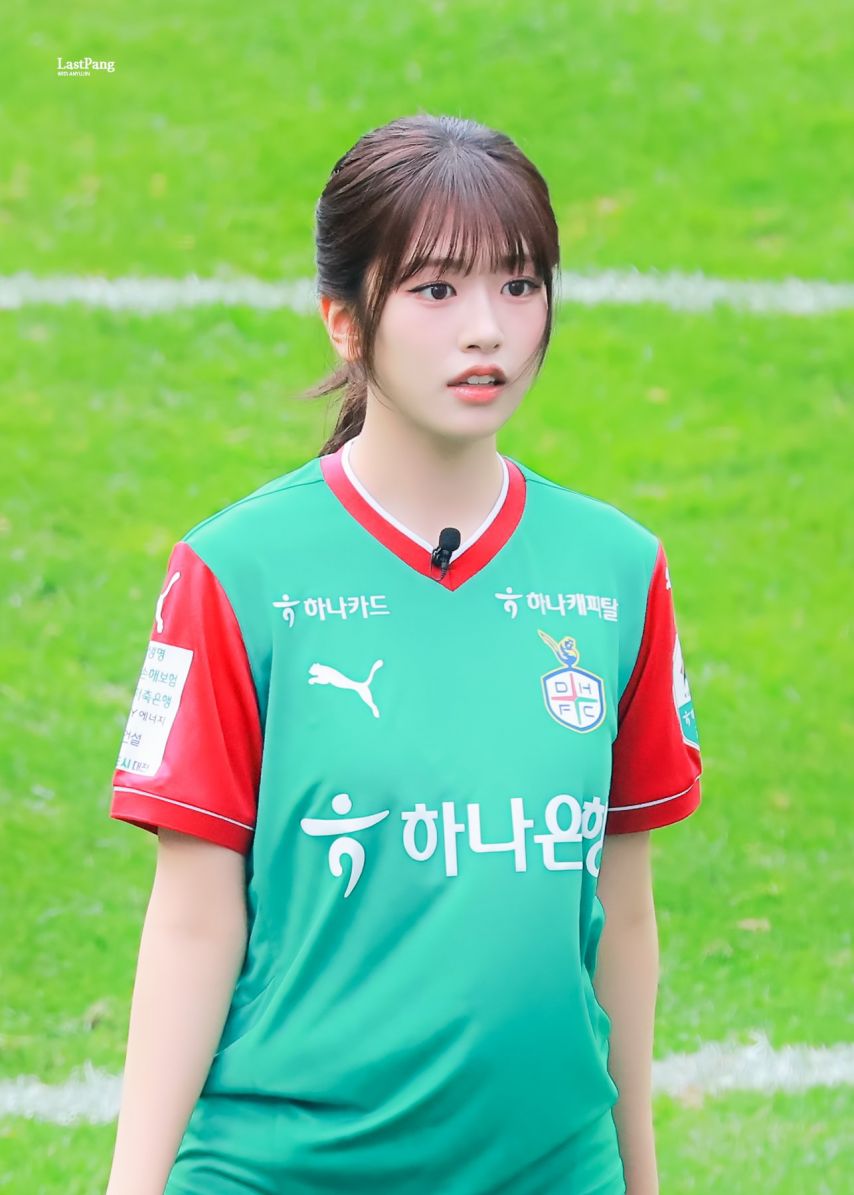 아이브 안유진