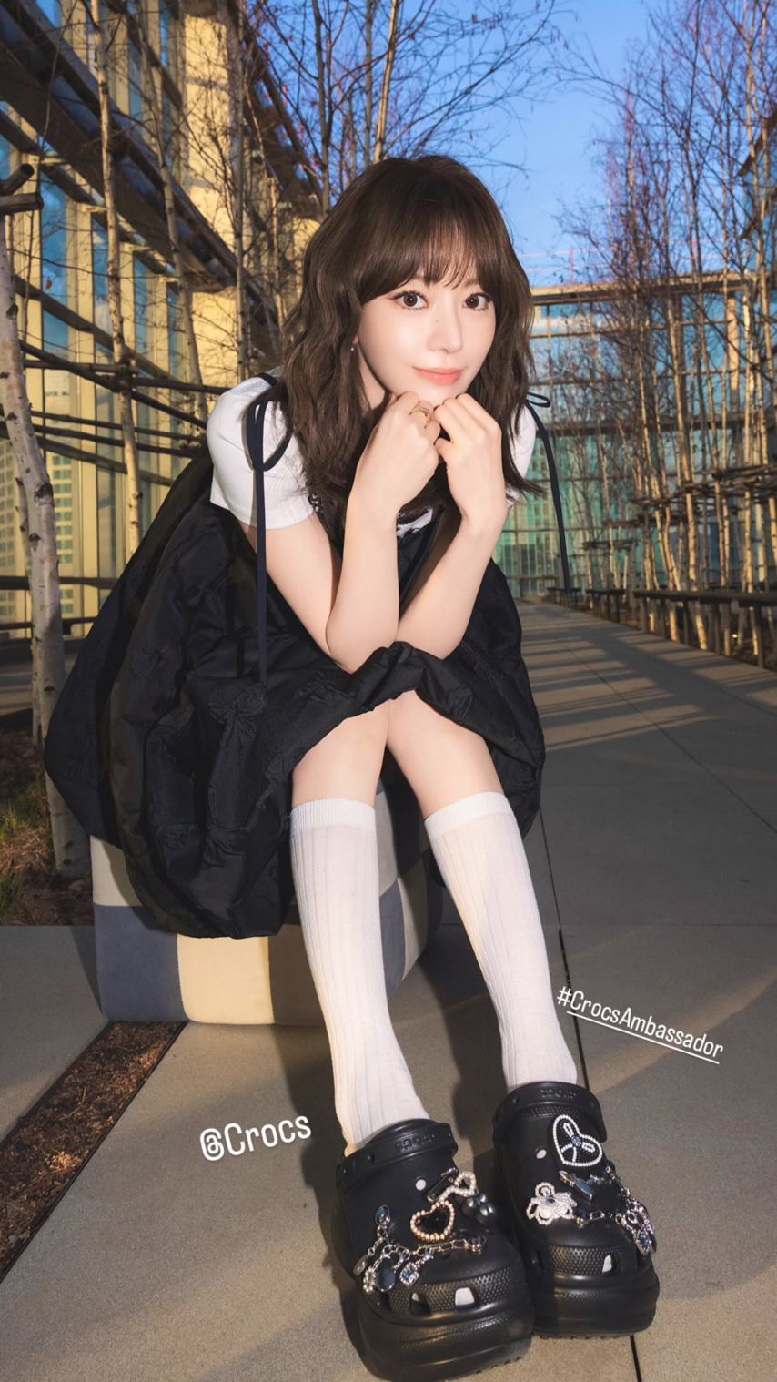 르세라핌 김채원,사쿠라,허윤진,카즈하,홍은채