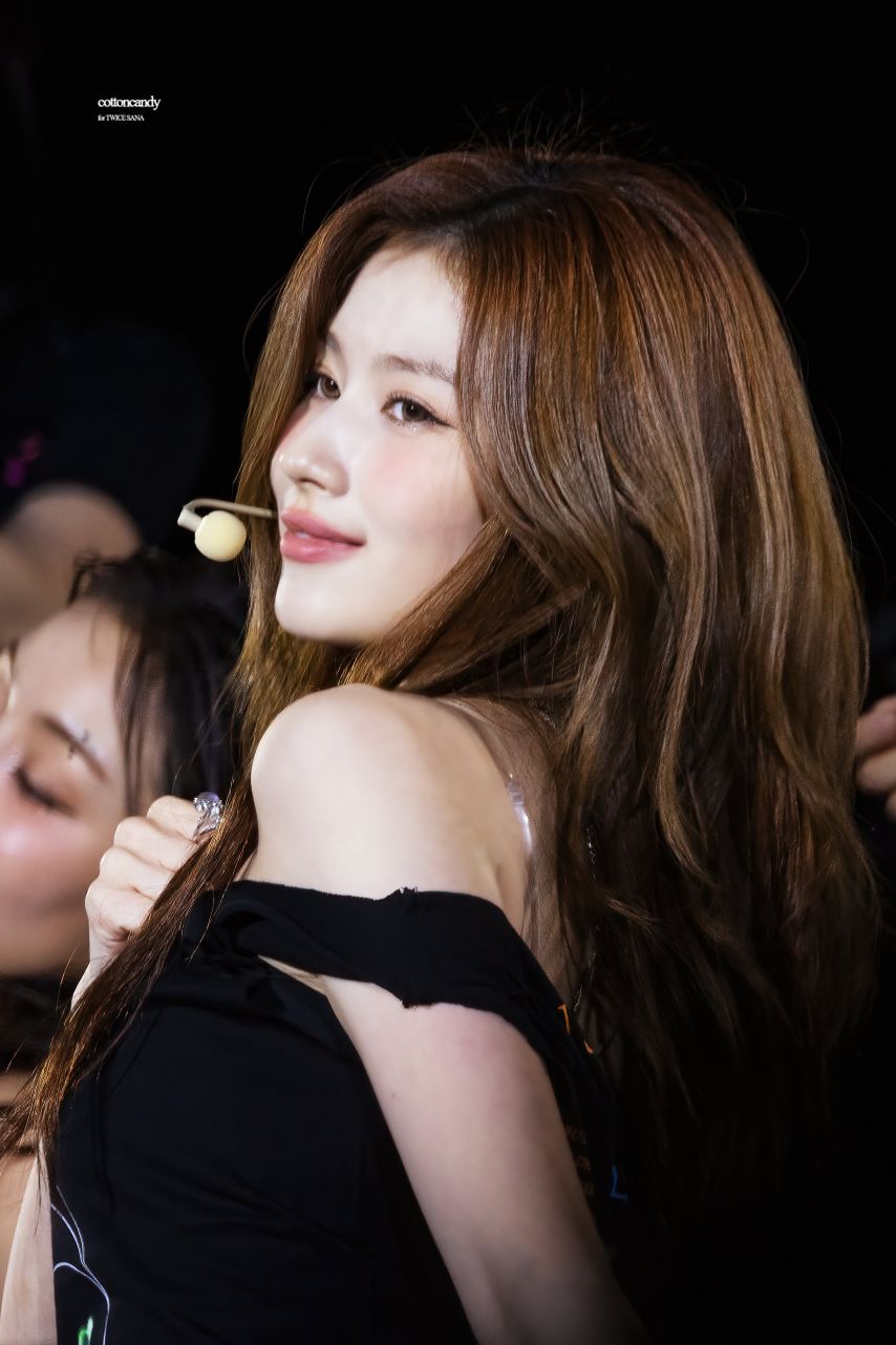트와이스 사나