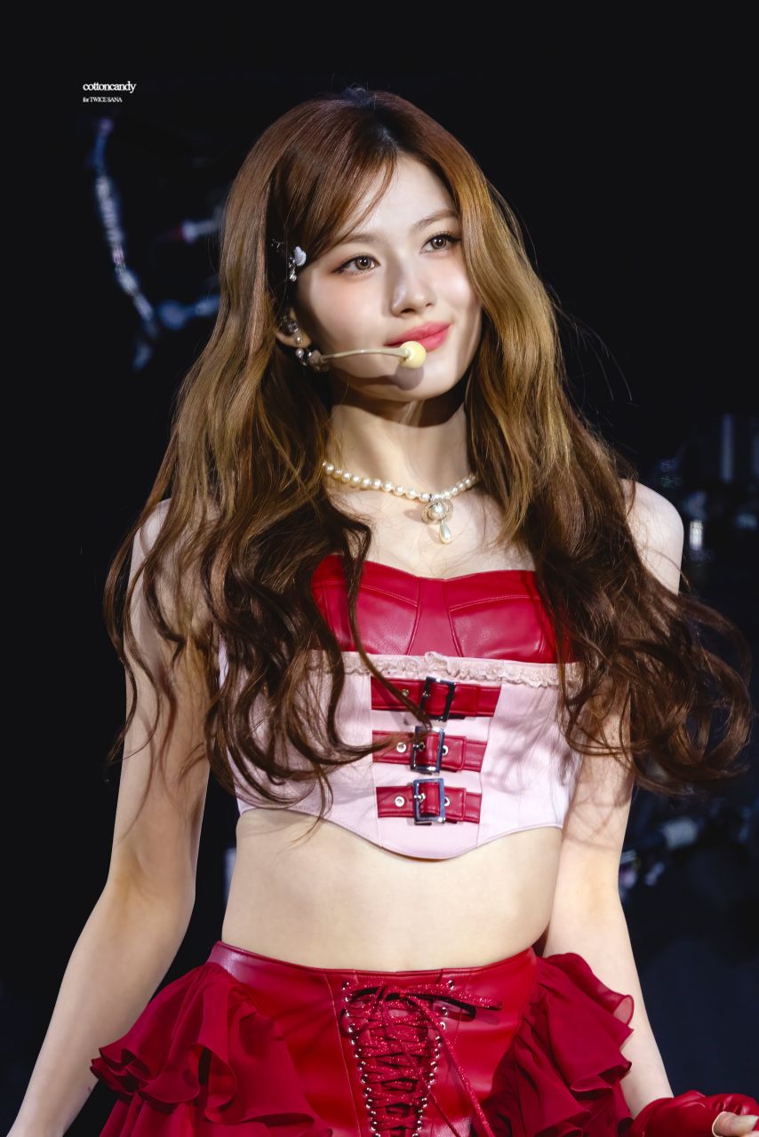 트와이스 사나