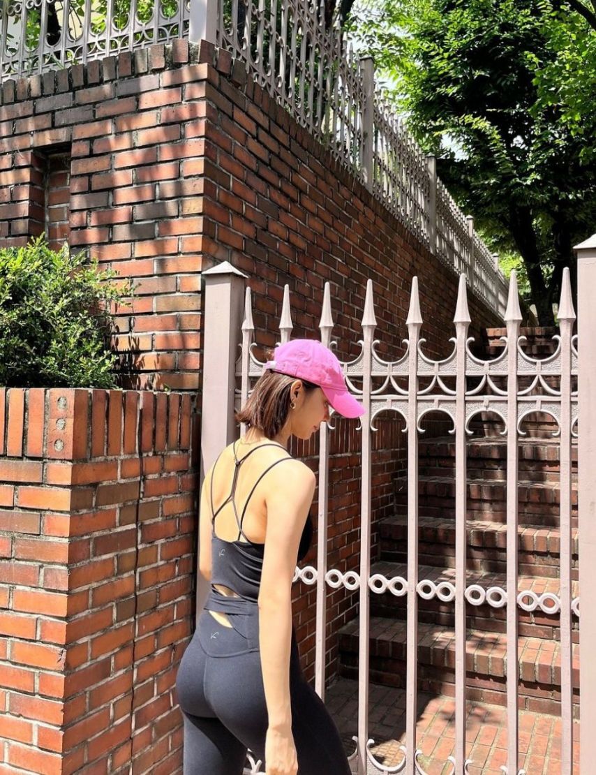 몸매관리 잘하는 한그루 시스루 비키니