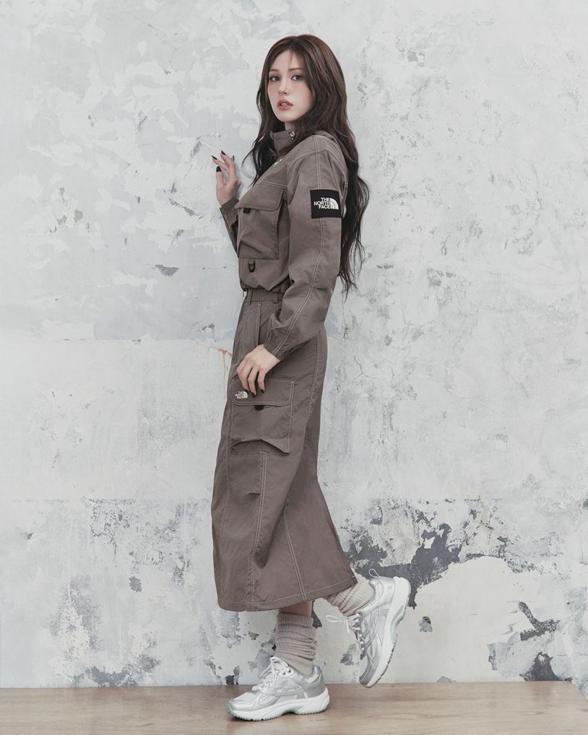 전소미 Northface Whitelabel