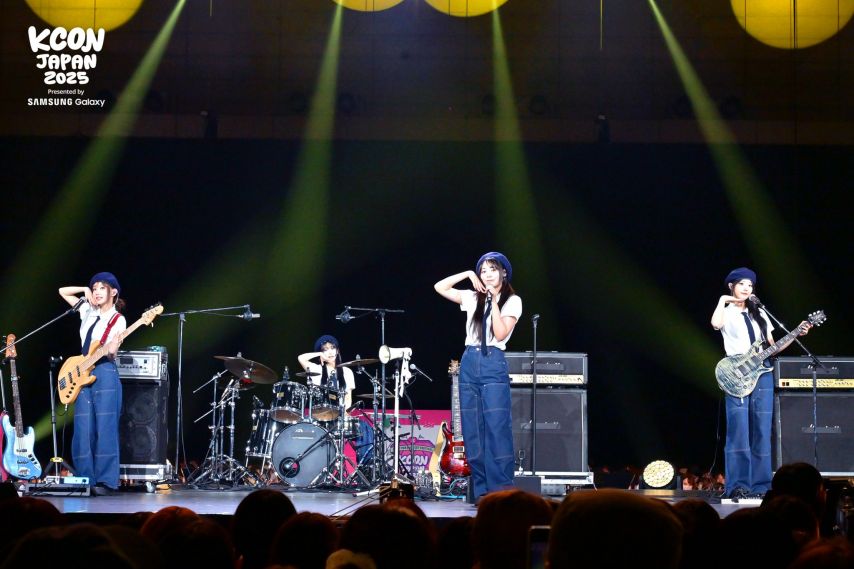 2025 KCON JAPAN QWER