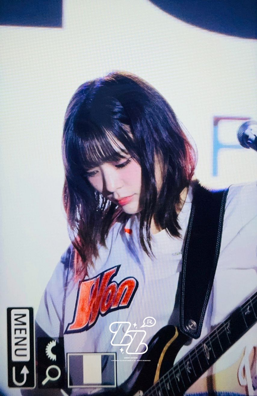 QWER 시연