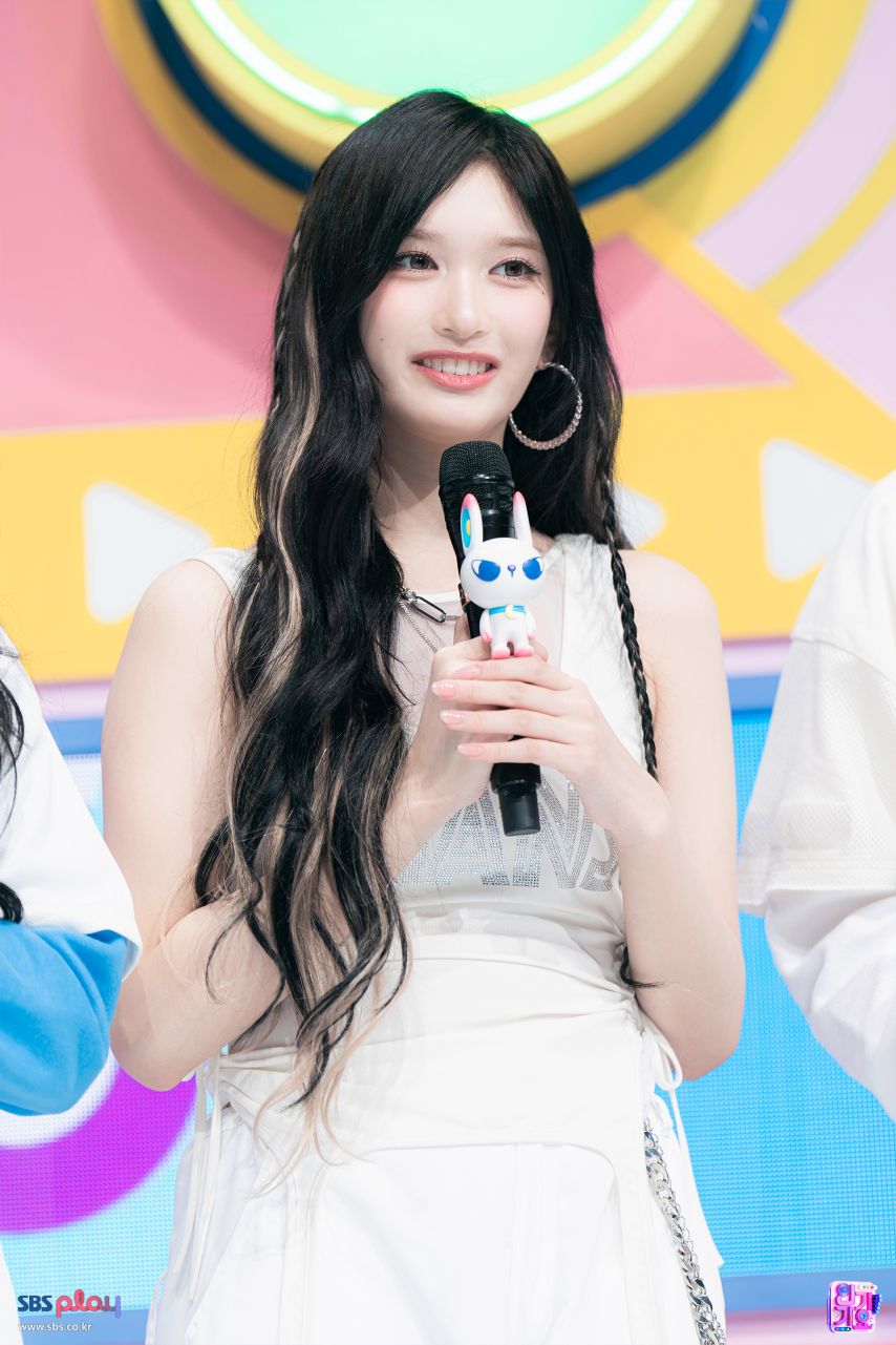 아이브 이서 인기가요 현장포토