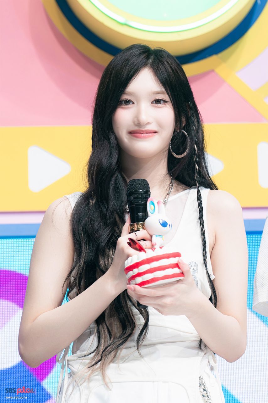 아이브 이서 인기가요 현장포토