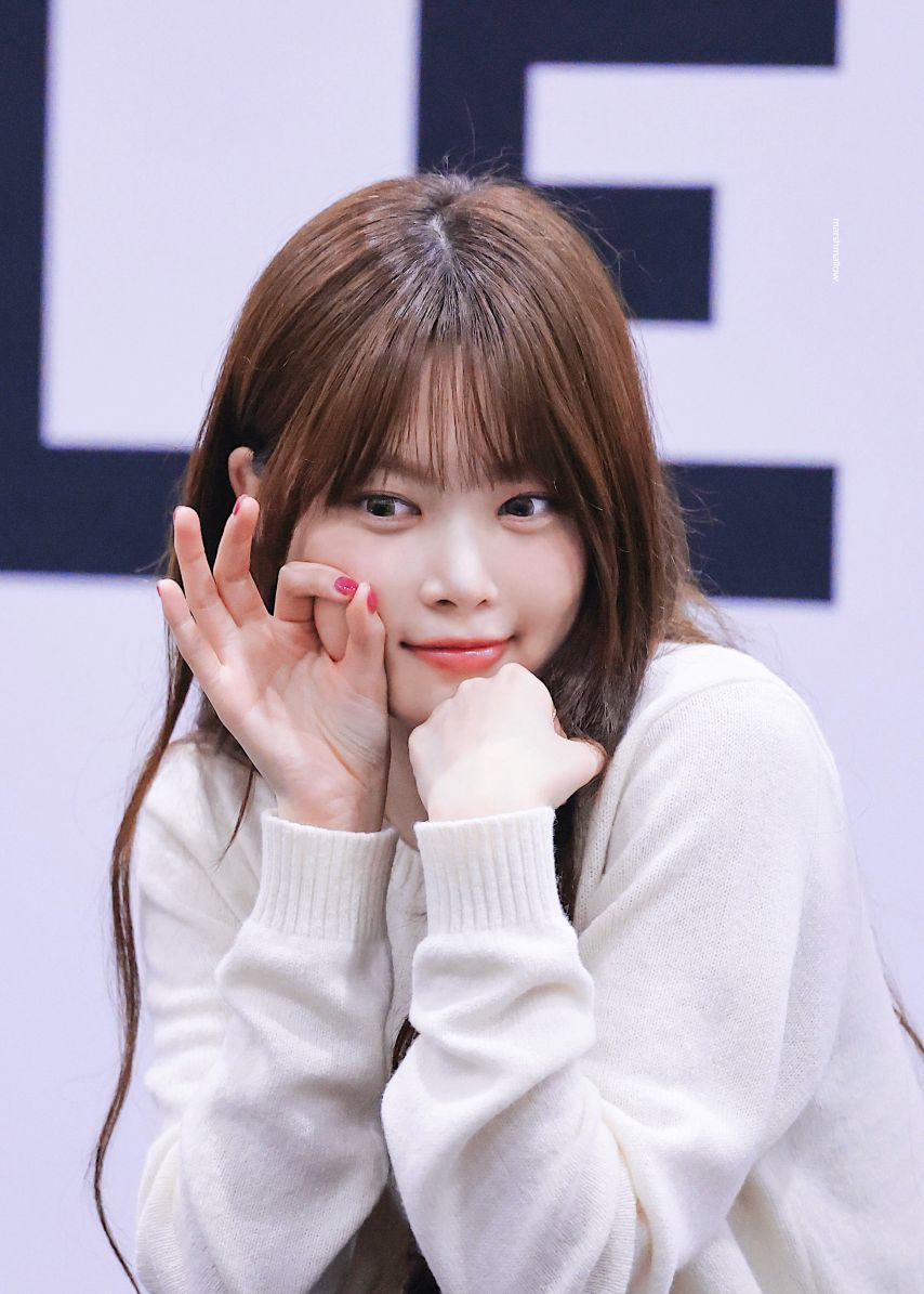 르세라핌 홍은채