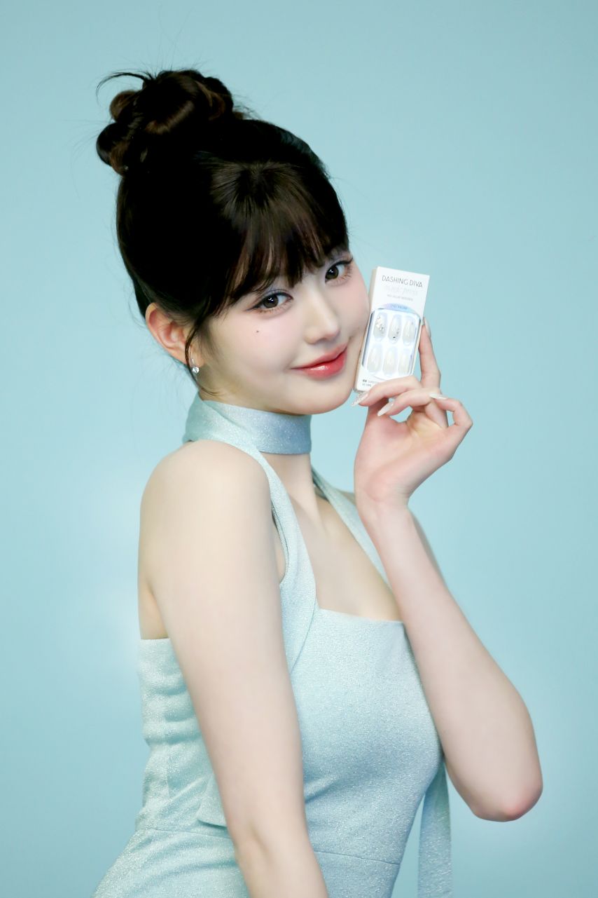 아이브 장원영 X ‘데싱디바’ 광고 촬영 현장 비하인드