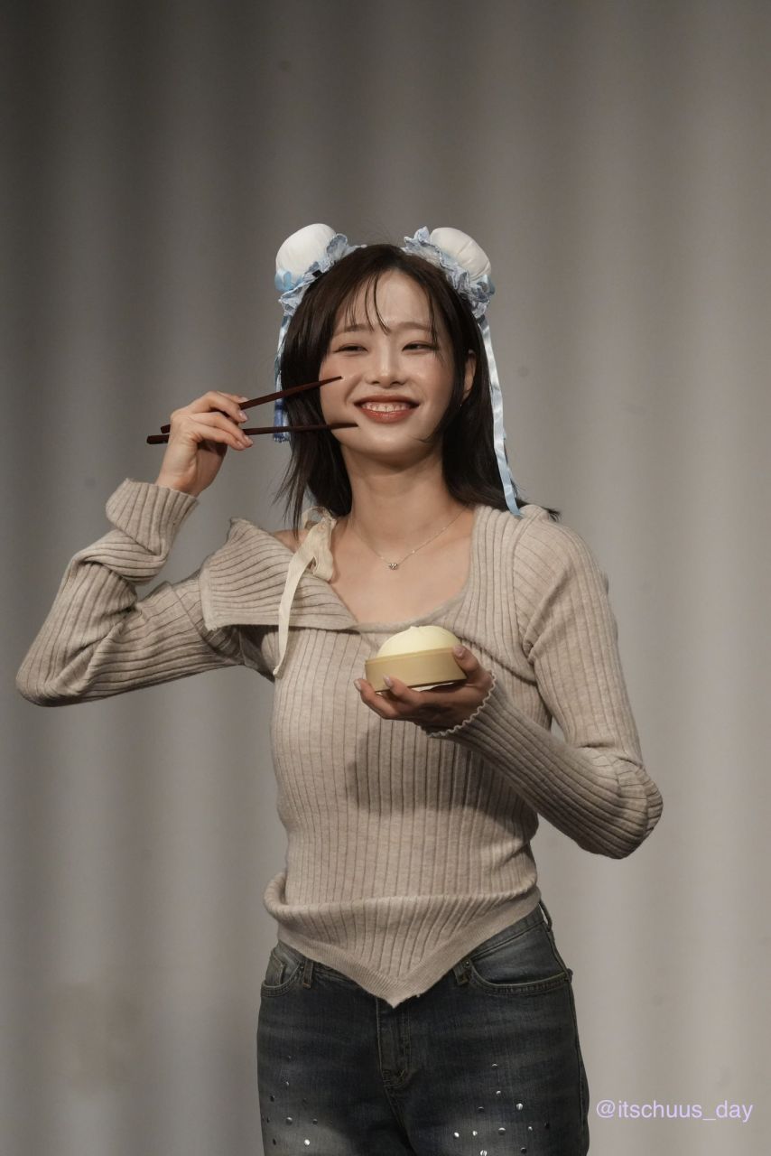 츄 팬사인회 등