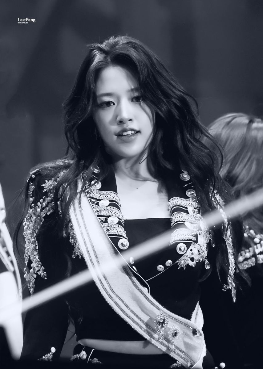 아이브 안유진