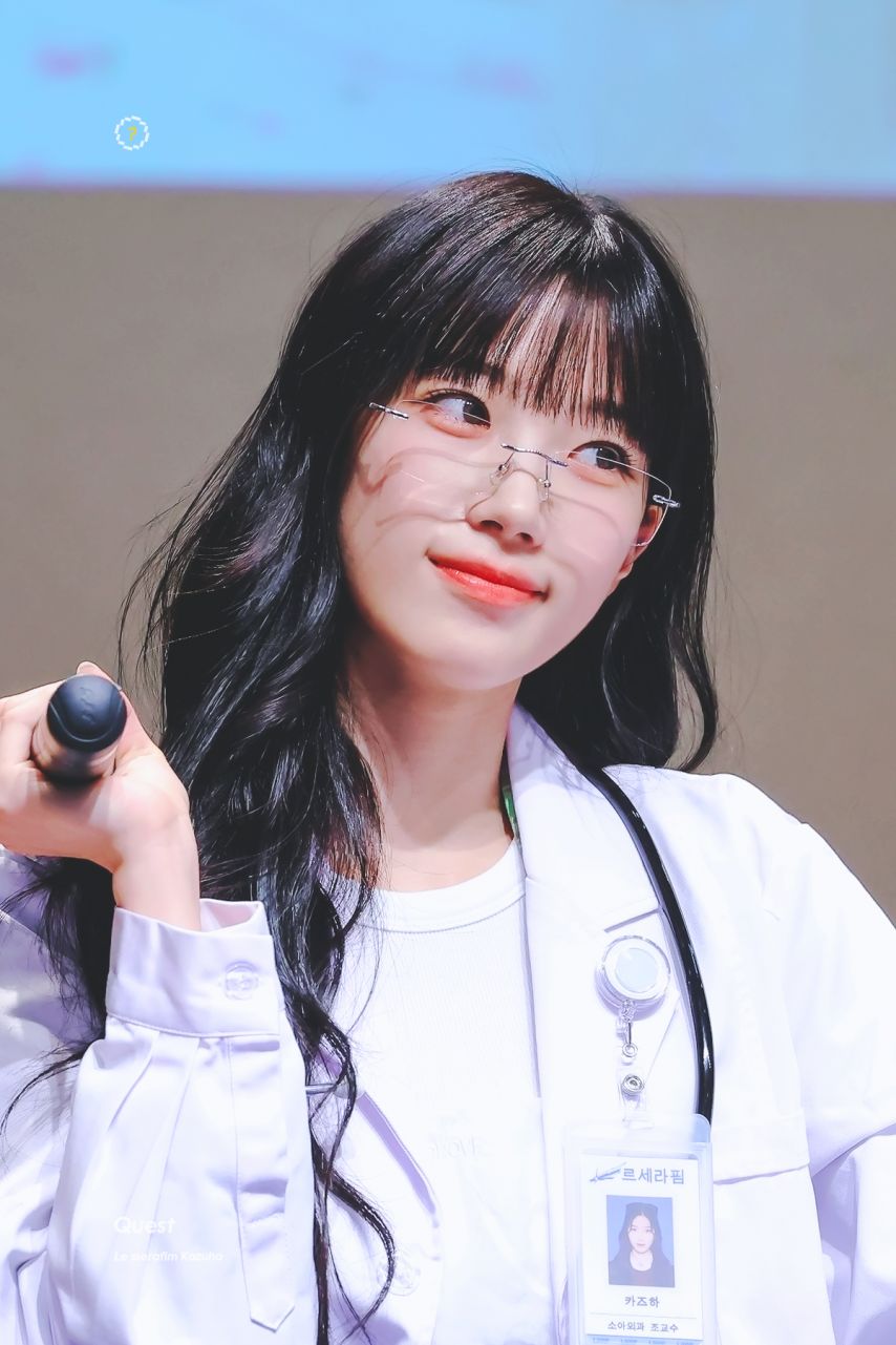 르세라핌 카즈하