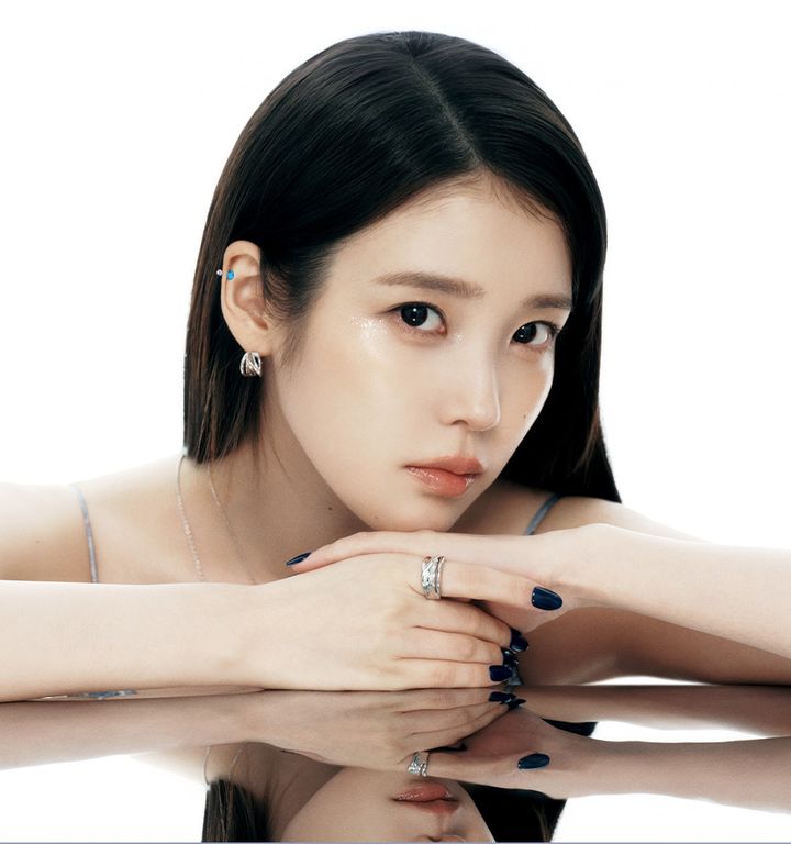 아이유 제이에스티나ㅡUNIS X IU 'URBAN Chill