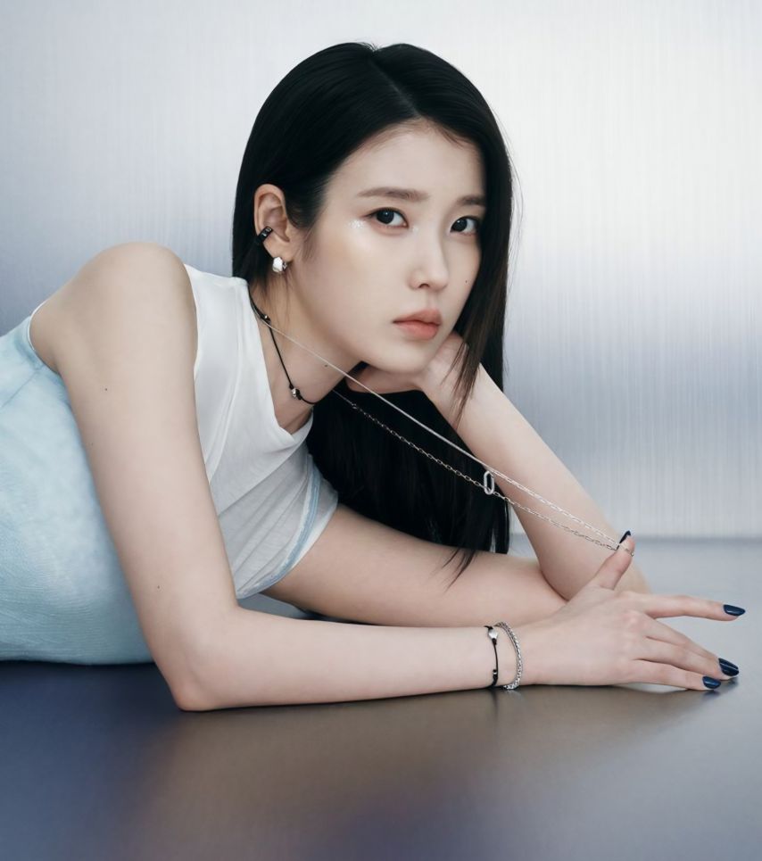 아이유 제이에스티나ㅡUNIS X IU 'URBAN Chill