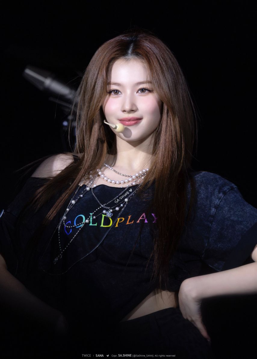 트와이스 사나