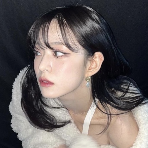프로미스나인 이채영