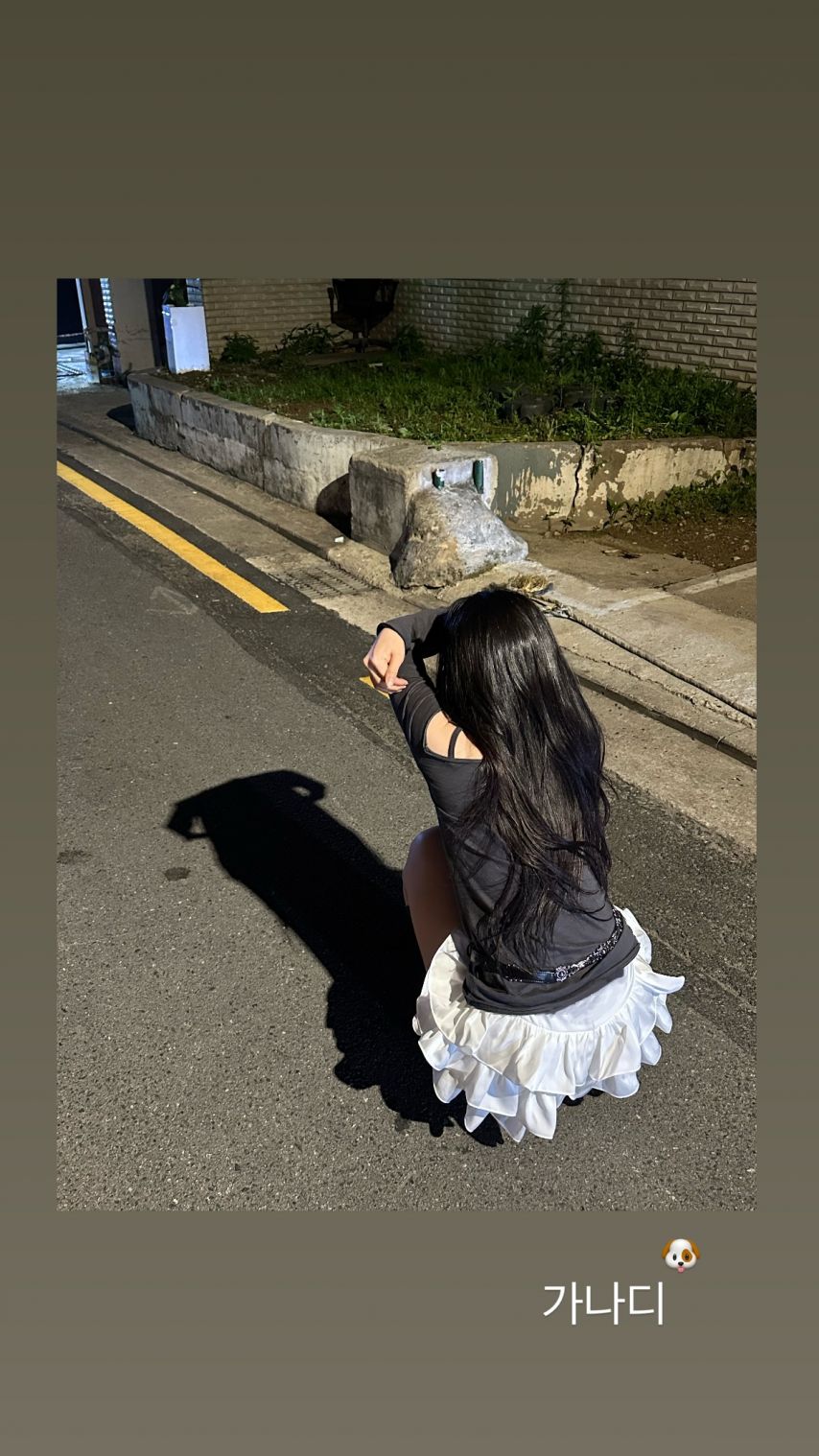 엄지 VIVIZ비비지 인별